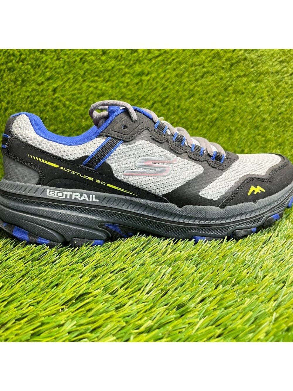 Skechers Go Run Trail Altitude 2.0 Mens Size 7 Black Gray Running Shoes Sneakers